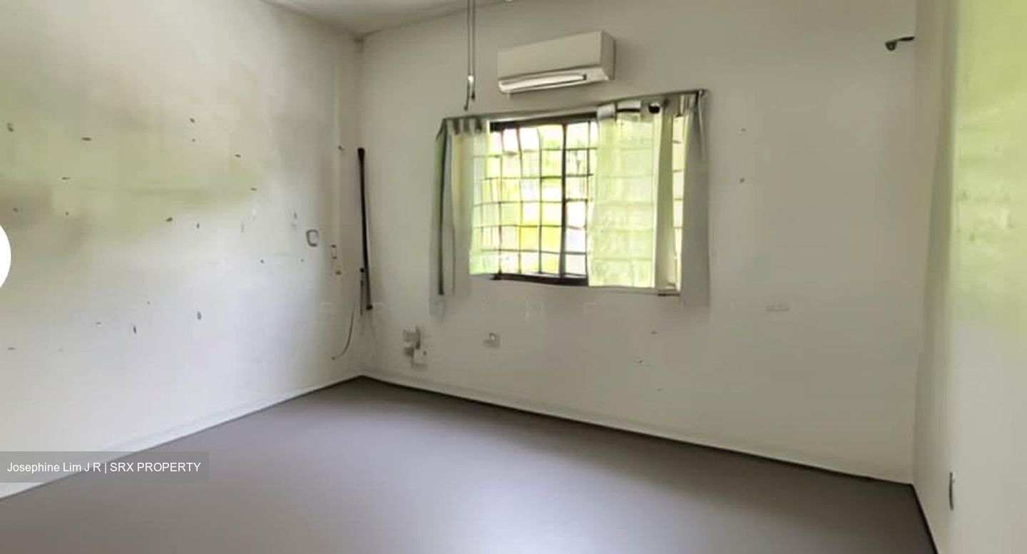 Adelphi Park Estate (D20), Terrace #549711731
